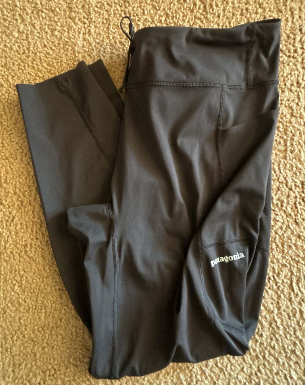 Patagonia Women's Black Pull-On Active Base Layer Leggings, Size L